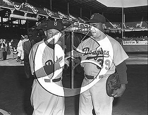 Chuck Dressen and Roy Campanella56N0383